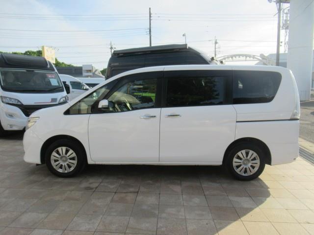 日産 セレナ