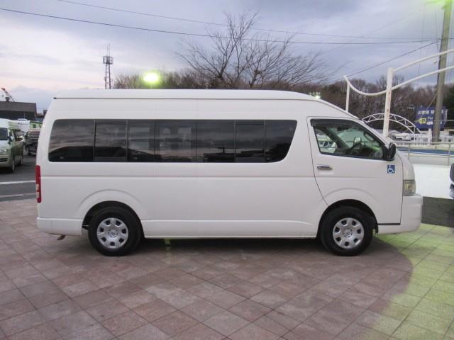 トヨタ ハイエース