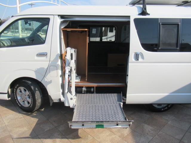 トヨタ ハイエース