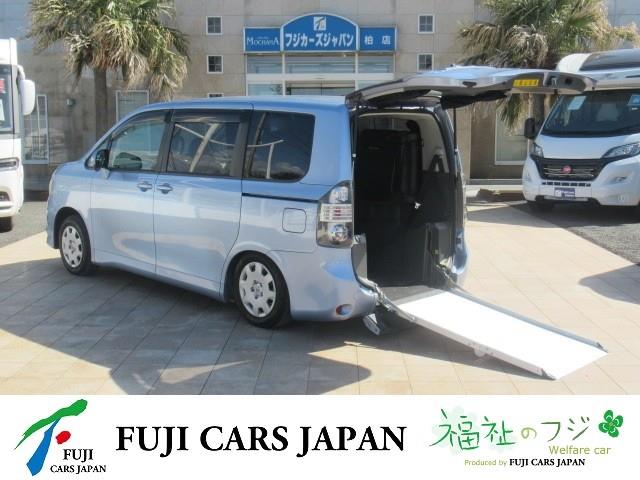 ヴォクシー 福祉車両 ウェルキャブ 7人乗り タイプ1