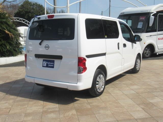 日産 NV200バネット