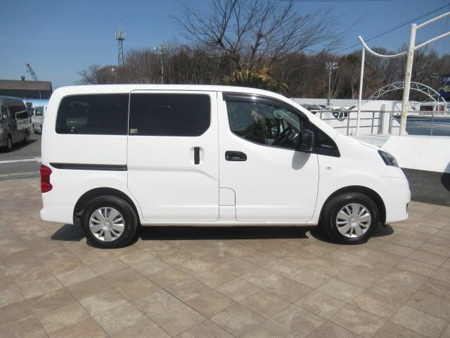 日産 NV200バネット