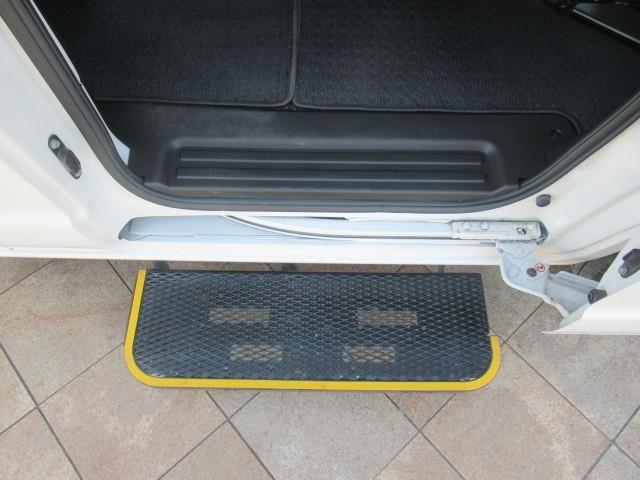 日産 NV200バネット