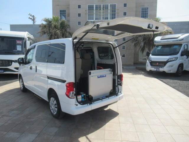 日産 NV200バネット