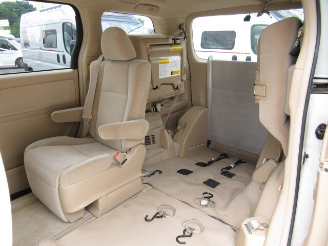 トヨタ アルファード