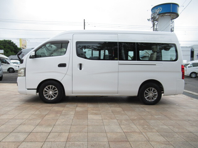 日産 NV350キャラバン