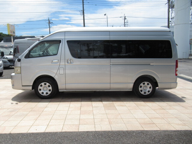 トヨタ ハイエース