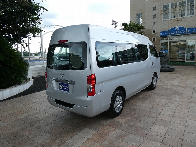 日産 NV350キャラバン