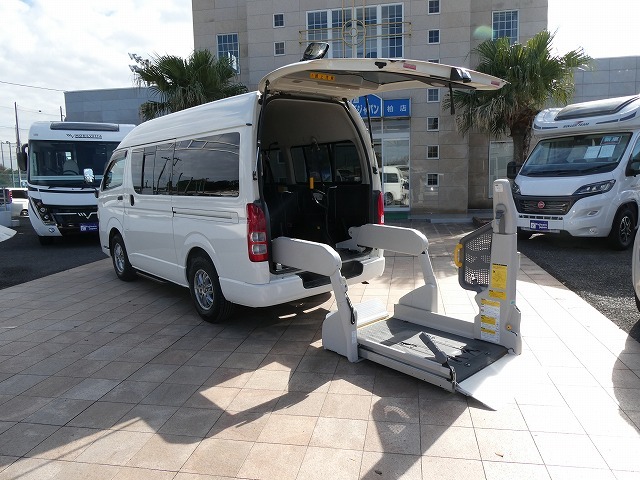 トヨタ レジアスエース