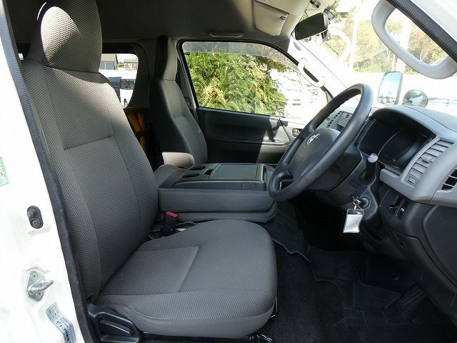 トヨタ レジアスエース