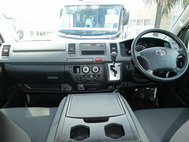 トヨタ レジアスエース