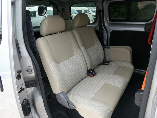 日産 NV200バネット