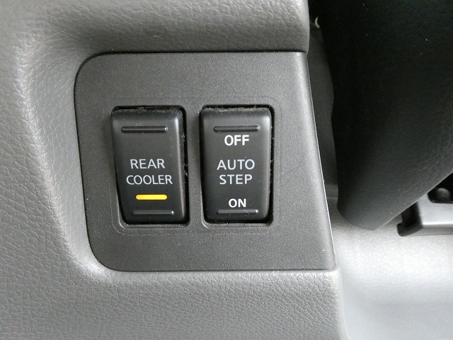 日産 NV200バネット