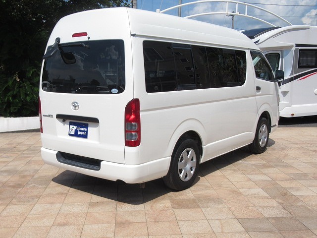 トヨタ ハイエース