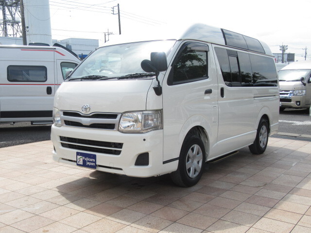 トヨタ ハイエース