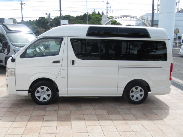 トヨタ ハイエース