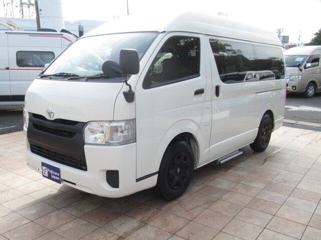 トヨタ ハイエース