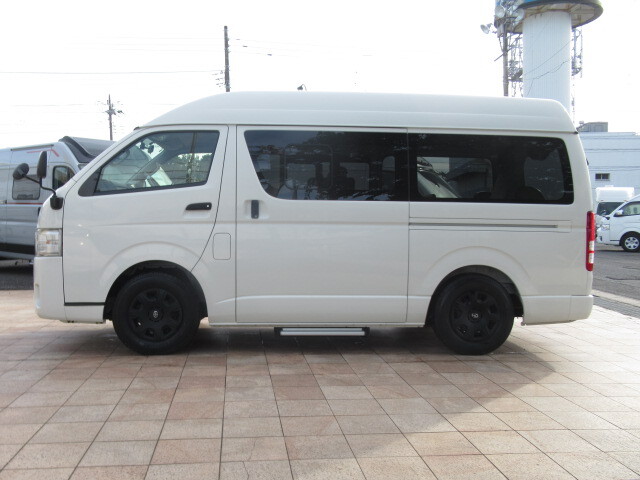 トヨタ ハイエース