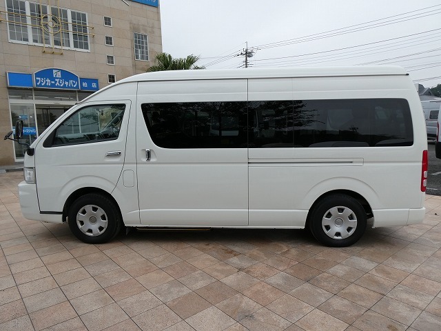 トヨタ ハイエース