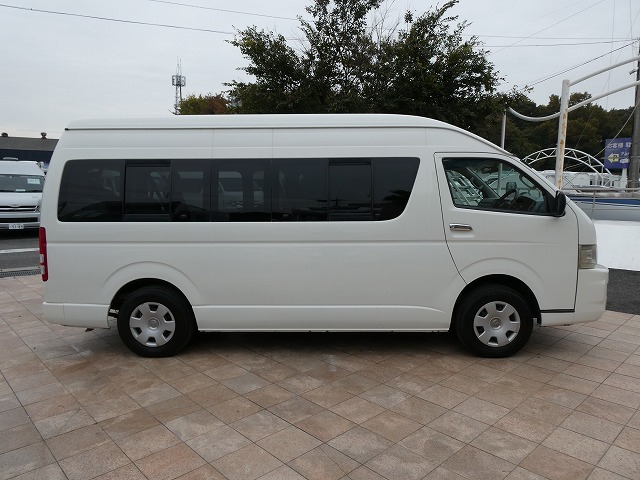 トヨタ ハイエース