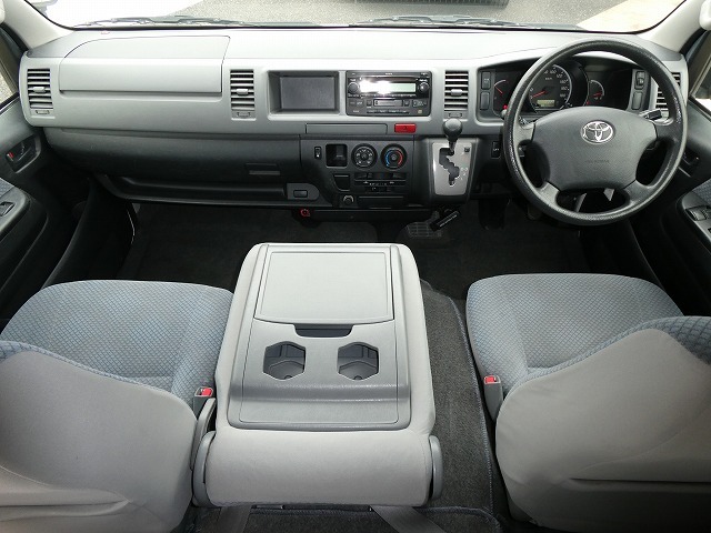 トヨタ ハイエース