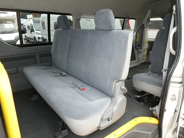 トヨタ ハイエース