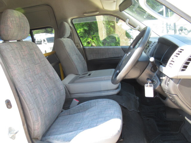 トヨタ ハイエース