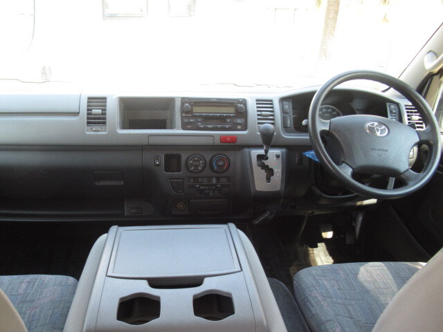 トヨタ ハイエース