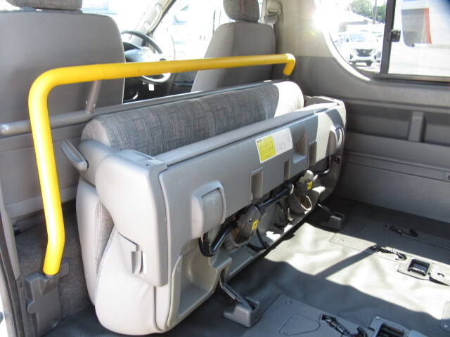 トヨタ ハイエース