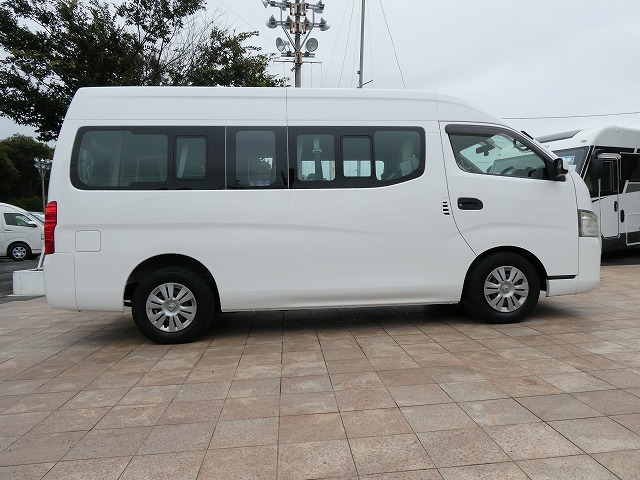 日産 NV350キャラバン
