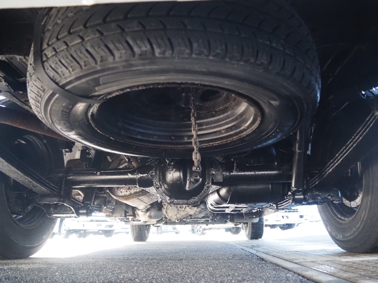 日産 NV350キャラバン