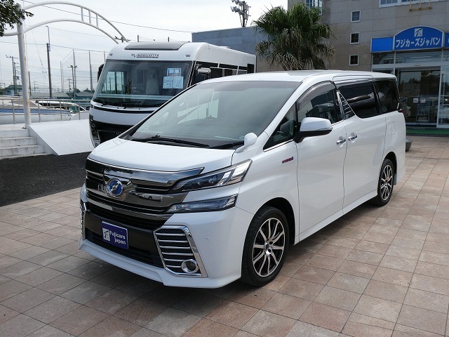 トヨタ ヴェルファイアHV
