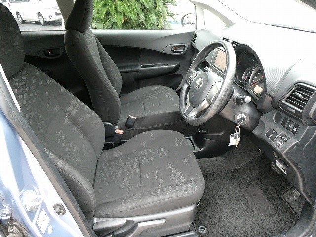 トヨタ ラクティス