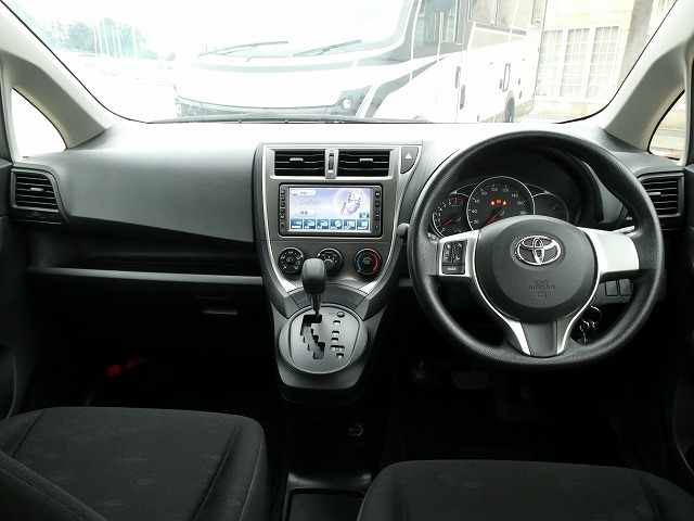 トヨタ ラクティス