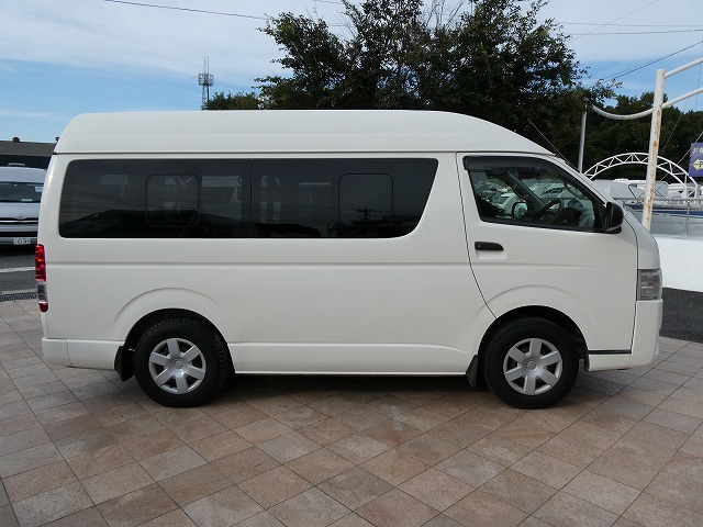 トヨタ レジアスエース