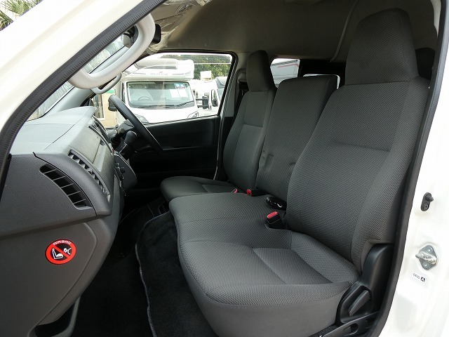 トヨタ レジアスエース