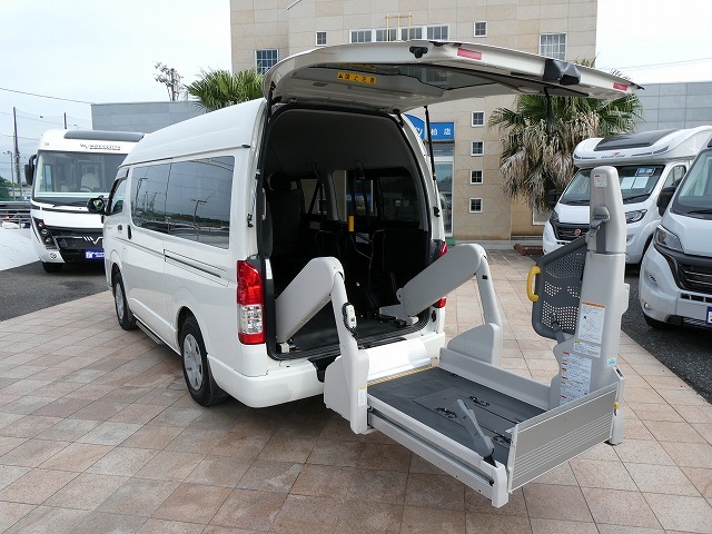 トヨタ レジアスエース