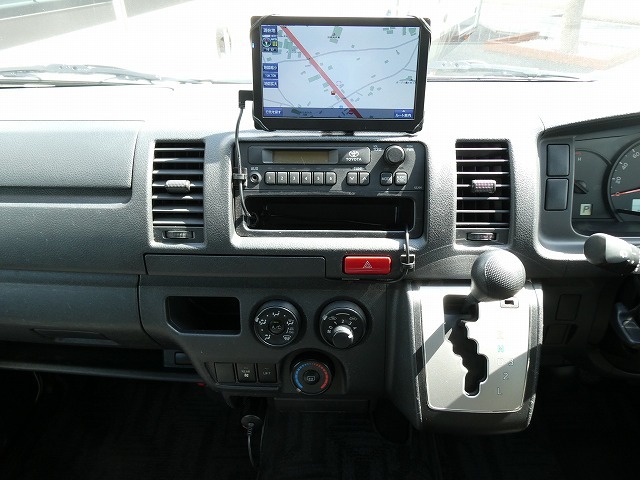 トヨタ ハイエース