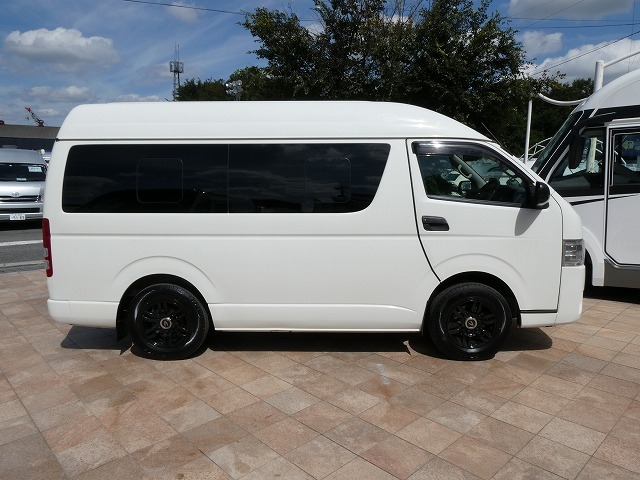 トヨタ ハイエース