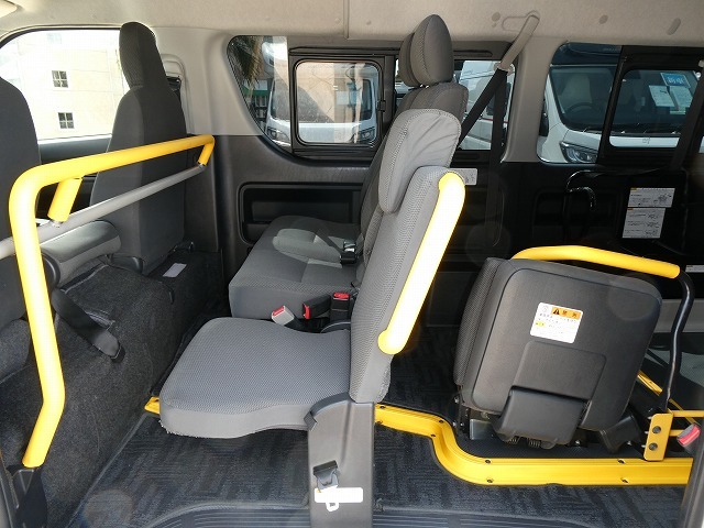 トヨタ ハイエース