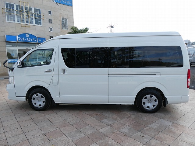 トヨタ ハイエース