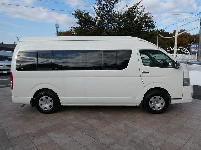 トヨタ ハイエース