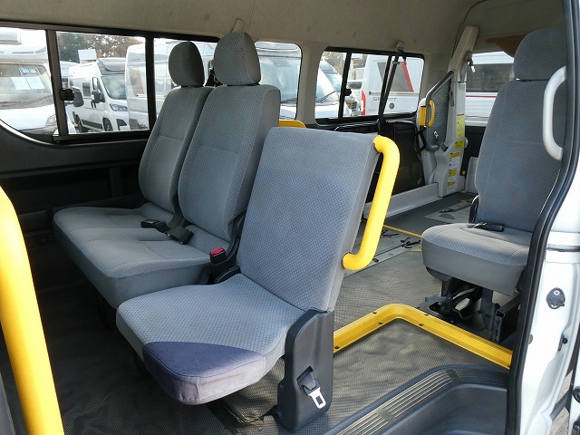 トヨタ ハイエース