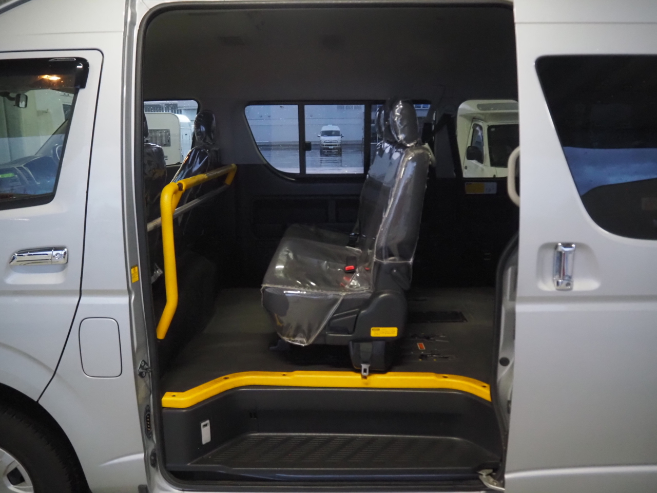 トヨタ レジアスエース