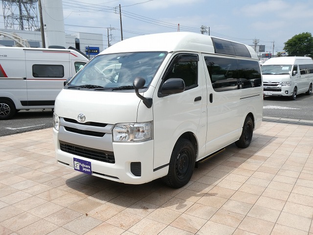 トヨタ ハイエース