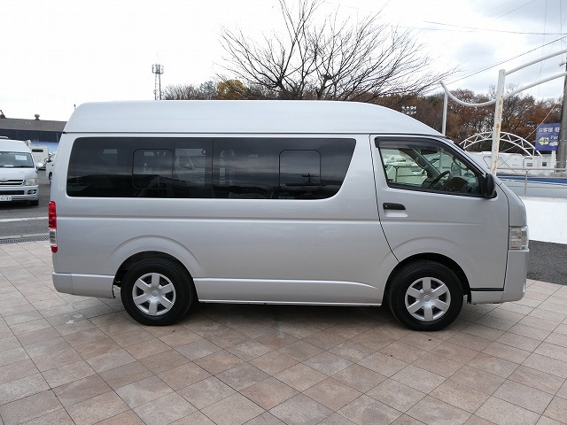 トヨタ ハイエース