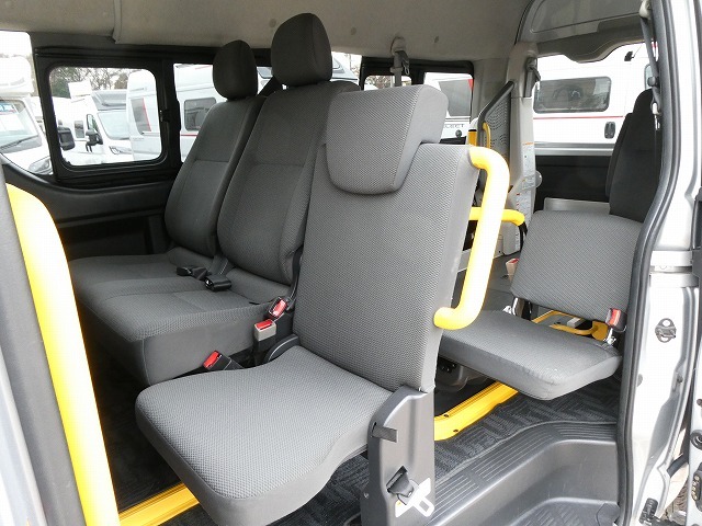 トヨタ ハイエース