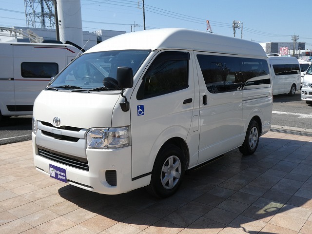 トヨタ ハイエース