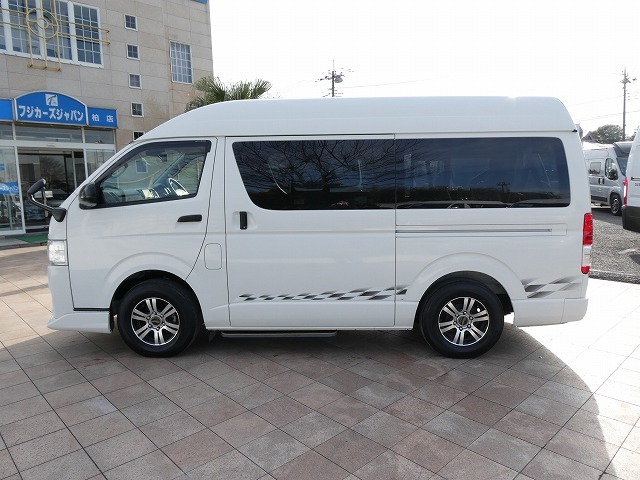トヨタ ハイエース