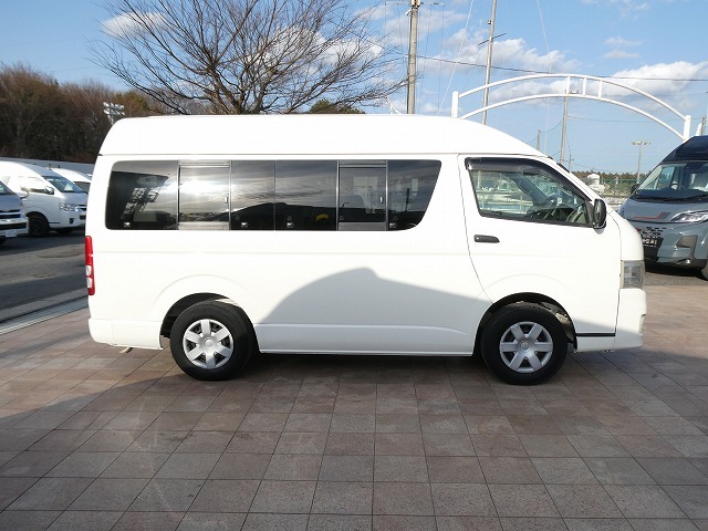 トヨタ ハイエース